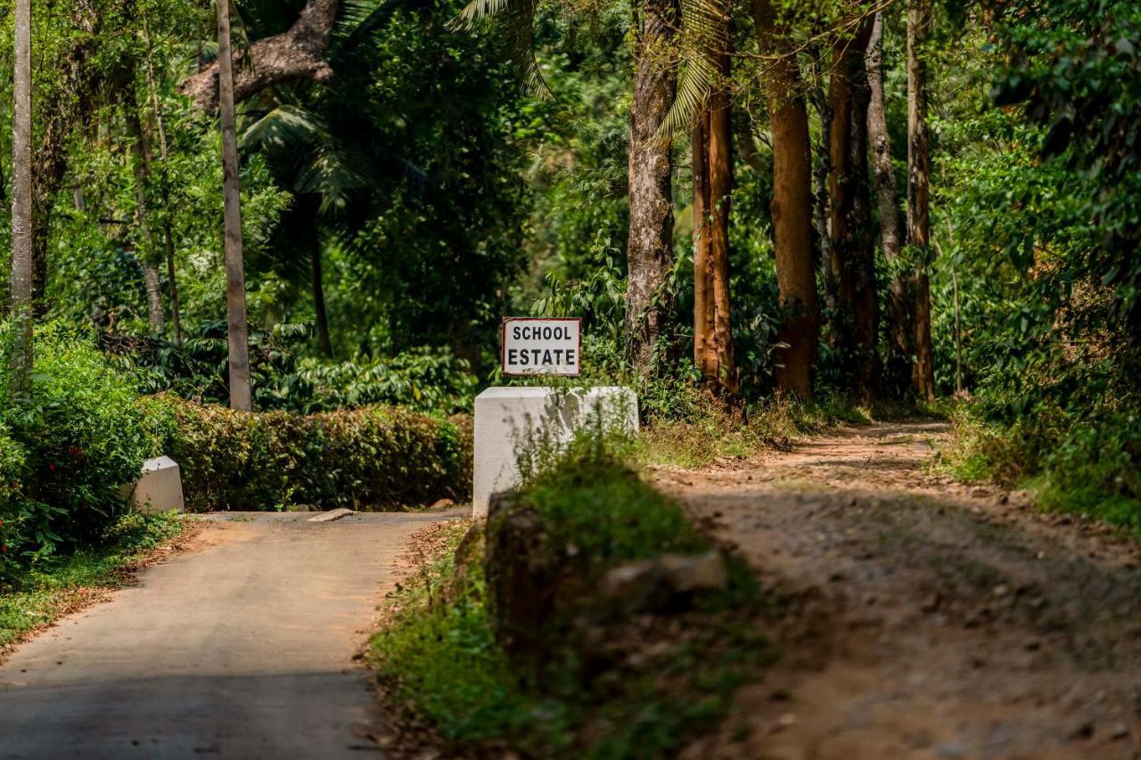 Belvilla The School Estate- Luxury Heritage Home In 200 Acres Madikeri Bagian luar foto